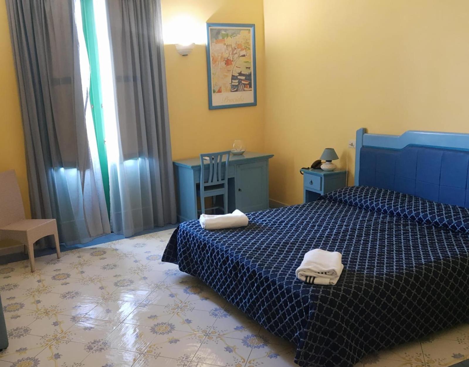 Hotel Savoia Procida Exterior photo