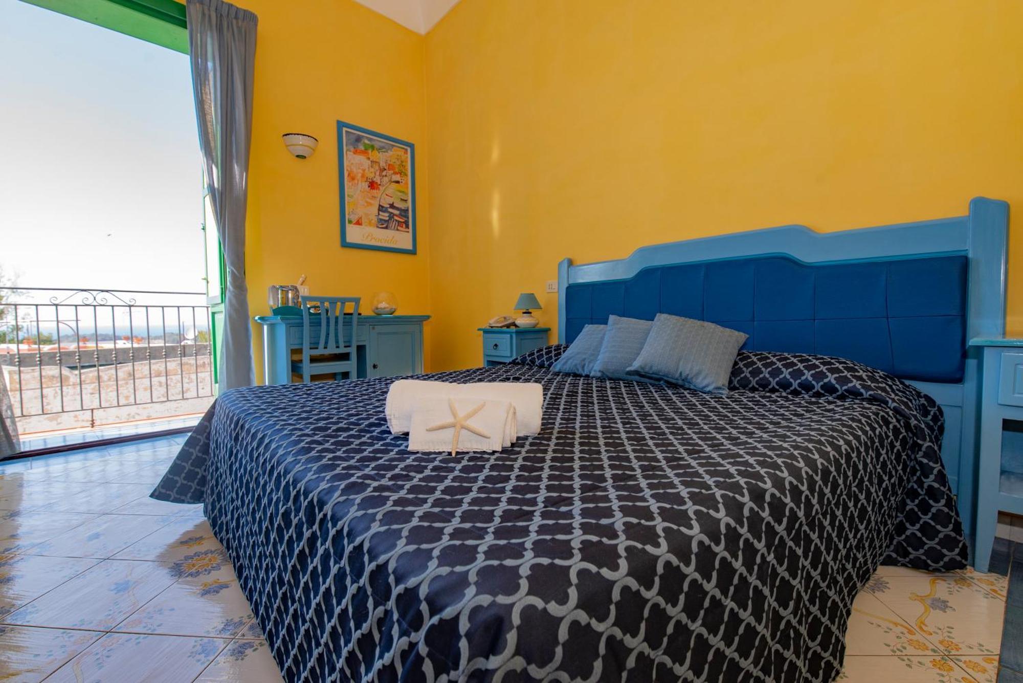 Hotel Savoia Procida Exterior photo